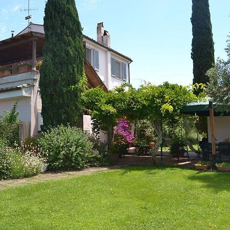 Maison d'hôtes Casale Ai Poggi à Orbetello Extérieur photo