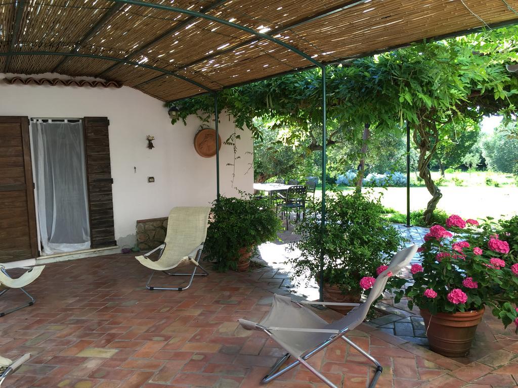 Maison d'hôtes Casale Ai Poggi à Orbetello Extérieur photo