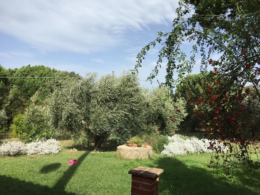 Maison d'hôtes Casale Ai Poggi à Orbetello Extérieur photo