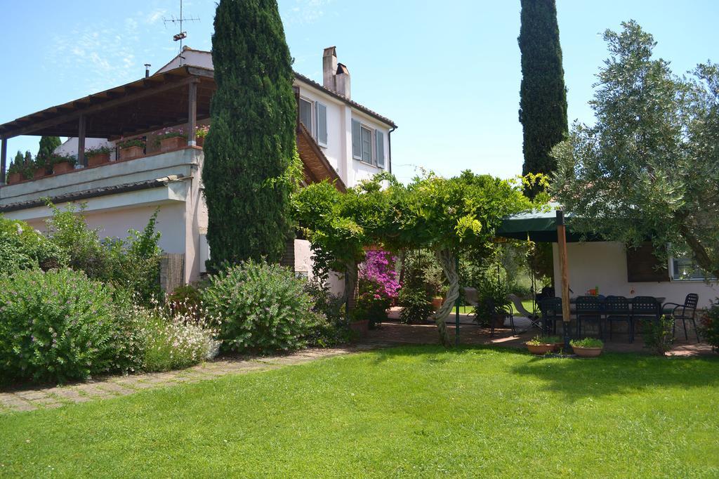 Maison d'hôtes Casale Ai Poggi à Orbetello Extérieur photo